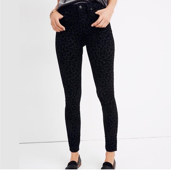Madewell 9" Mid-Rise Skinny Jeans: Flocked Leopard Edition - Picture 3 of 9
